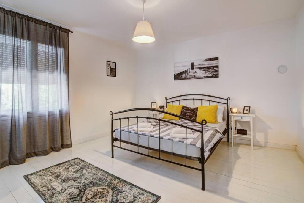 Vacation Home Korina Senj  Εξωτερικό φωτογραφία